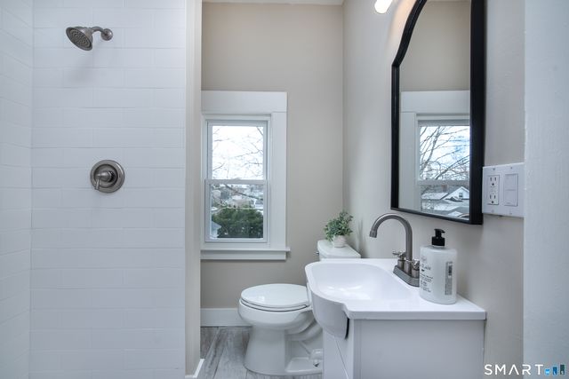 48 Bishop Street, East Haven, CT 06512