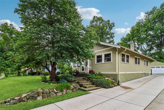 1440 46th Street, Des Moines, IA 50311