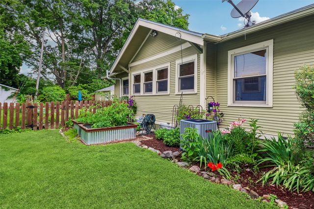 1440 46th Street, Des Moines, IA 50311