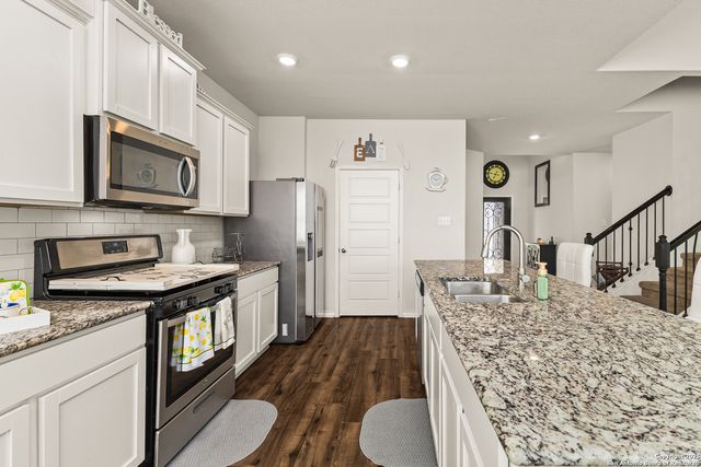 639 Able, Cibolo, TX 78108