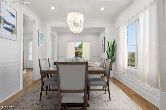 76 Hillside Ave, Livingston Twp., NJ 07039