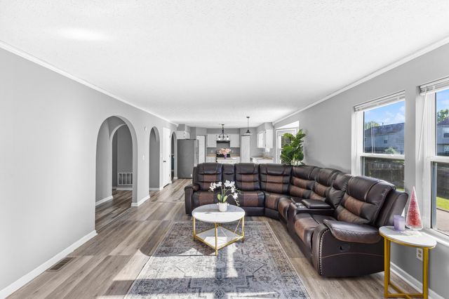 5647 Levi Kramer Boulevard, Canal Winchester, OH 43110