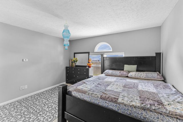 5647 Levi Kramer Boulevard, Canal Winchester, OH 43110