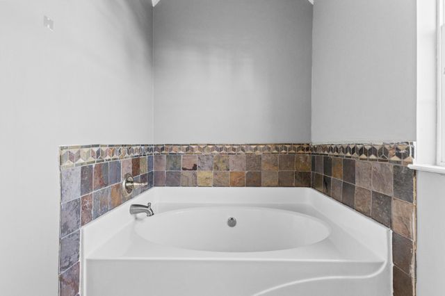5647 Levi Kramer Boulevard, Canal Winchester, OH 43110