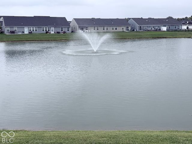 171 Johns Island Way, Whiteland, IN 46184