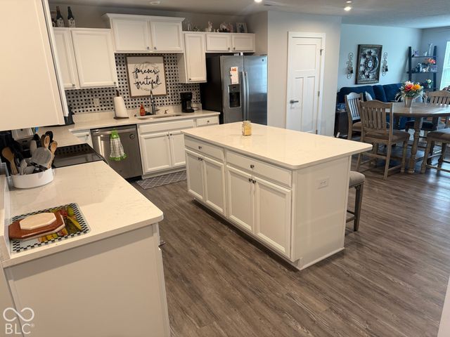 171 Johns Island Way, Whiteland, IN 46184