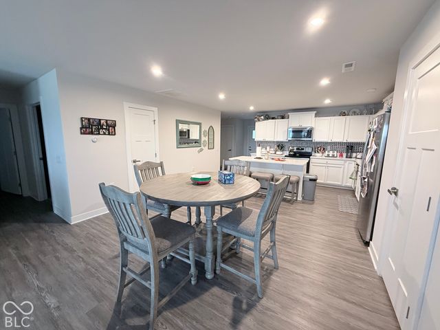 171 Johns Island Way, Whiteland, IN 46184