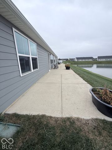 171 Johns Island Way, Whiteland, IN 46184
