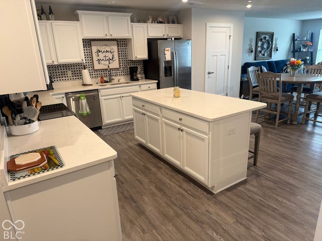 171 Johns Island Way, Whiteland, IN 46184