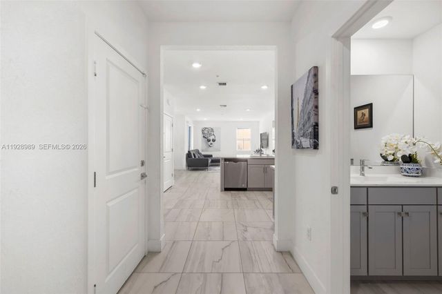17042 SW 1st Street, Pembroke Pines, FL 33027