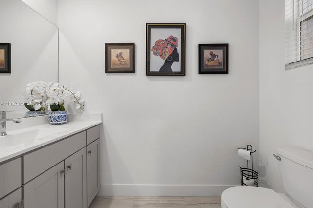 17042 SW 1st Street, Pembroke Pines, FL 33027