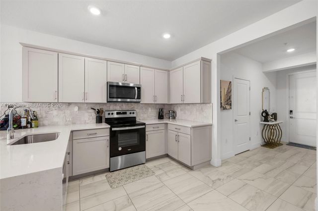 17042 SW 1st Street, Pembroke Pines, FL 33027