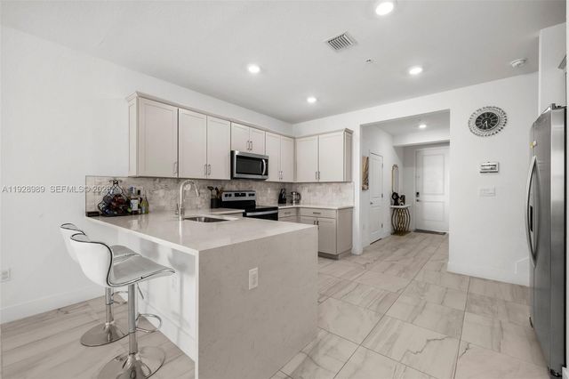 17042 SW 1st Street, Pembroke Pines, FL 33027