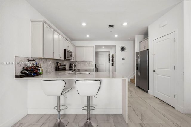 17042 SW 1st Street, Pembroke Pines, FL 33027