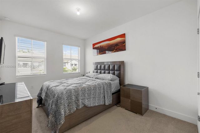 17042 SW 1st Street, Pembroke Pines, FL 33027