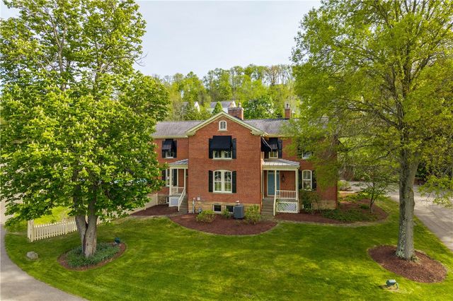 571 West McMurray, North Strabane, PA 15317