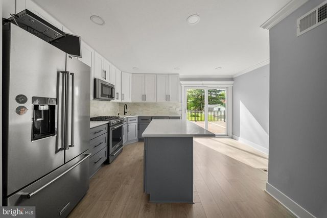 3119 MANOR RD, Huntingdon Valley, PA 19006