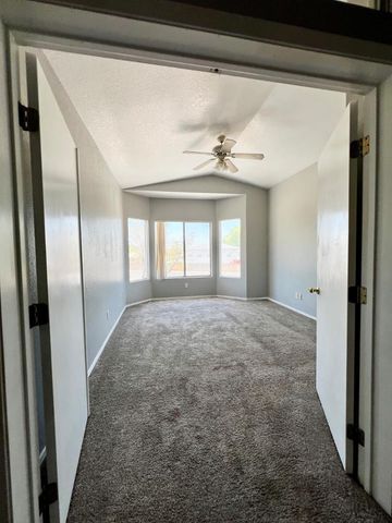 1631 N Garrett Drive, Chandler, AZ 85225