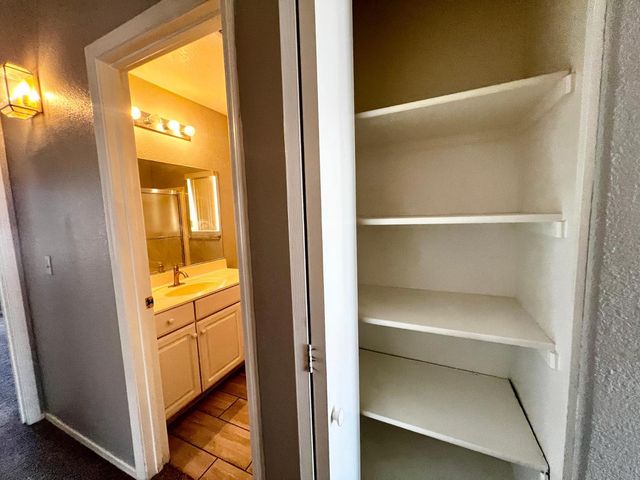 1631 N Garrett Drive, Chandler, AZ 85225