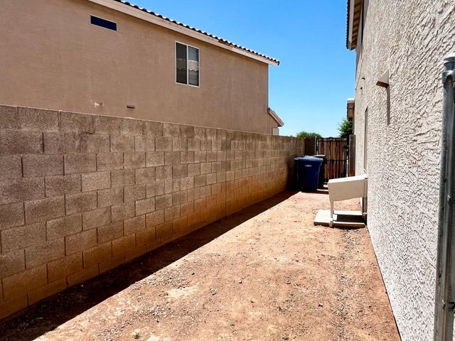 1631 N Garrett Drive, Chandler, AZ 85225