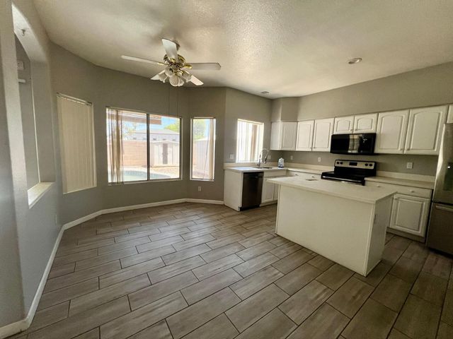 1631 N Garrett Drive, Chandler, AZ 85225