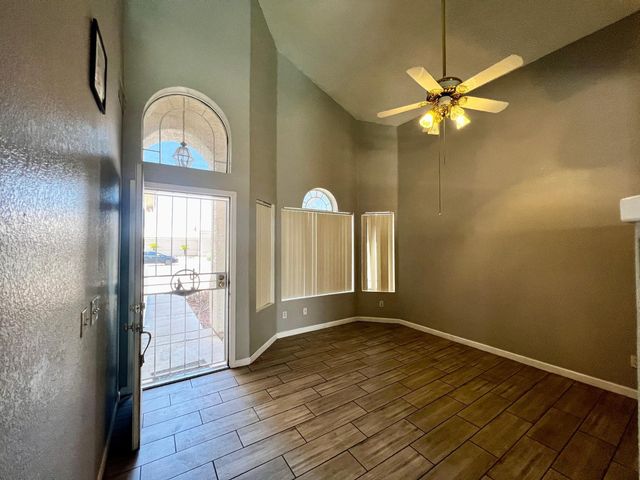 1631 N Garrett Drive, Chandler, AZ 85225