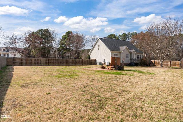 110 Willow Ridge Drive, Louisburg, NC 27549