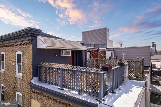 1327 SNYDER AVE, Philadelphia, PA 19148