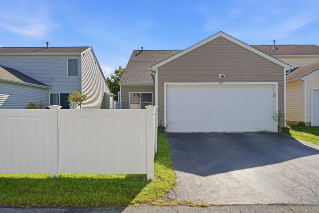5537 Mossy Creek Drive, Dublin, OH 43016