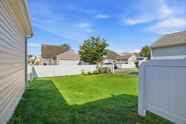 5537 Mossy Creek Drive, Dublin, OH 43016