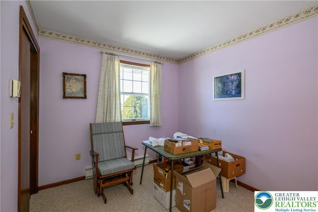 322 Walnut Drive, Lehigh Twp, PA 18067