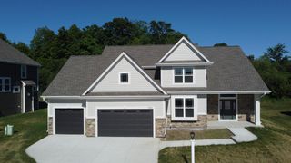 1344 Mohican TRAIL, Powers Lake, WI 53159