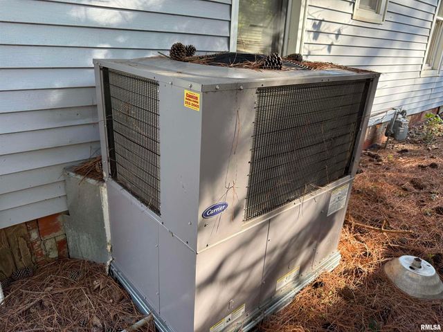 967 N Bunker Street, Equality, IL 62934