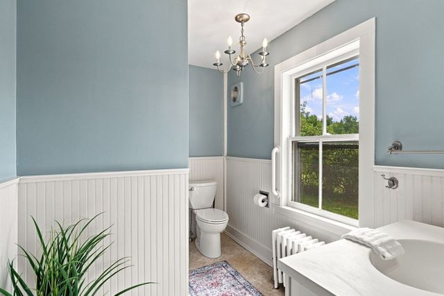 180 Glendale Rd, Hampden, MA 01036