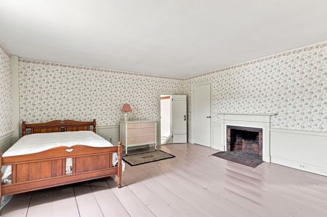 180 Glendale Rd, Hampden, MA 01036