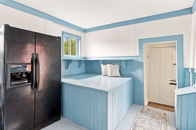 180 Glendale Rd, Hampden, MA 01036