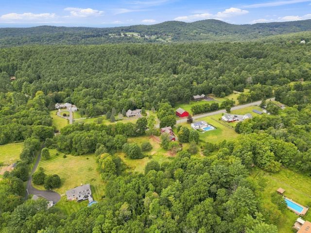 180 Glendale Rd, Hampden, MA 01036