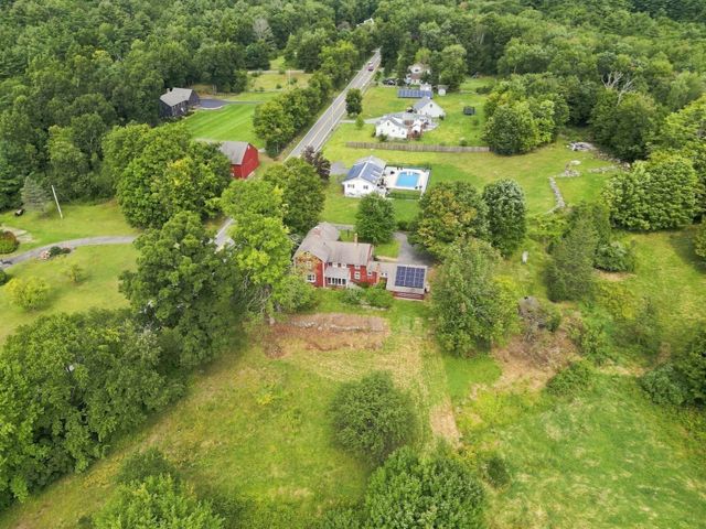 180 Glendale Rd, Hampden, MA 01036