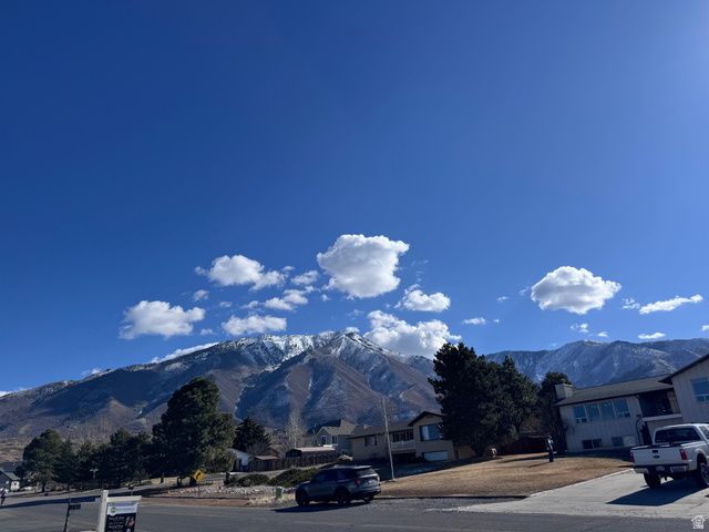 569 E PARK DR, Elk Ridge, UT 84651