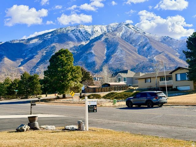 569 E PARK DR, Elk Ridge, UT 84651