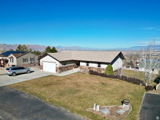 569 E PARK DR, Elk Ridge, UT 84651