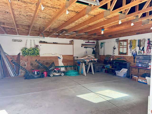 569 E PARK DR, Elk Ridge, UT 84651