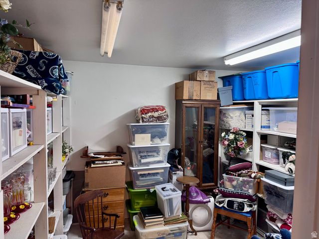 569 E PARK DR, Elk Ridge, UT 84651