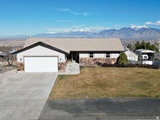 569 E PARK DR, Elk Ridge, UT 84651