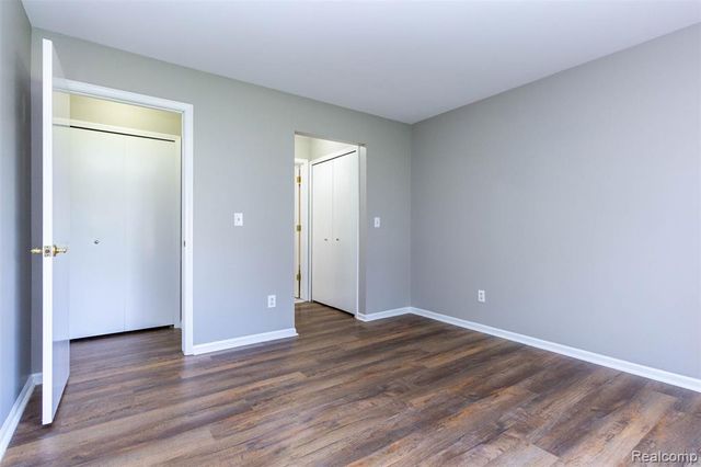 15332 Ashley Court, Macomb, MI 48044
