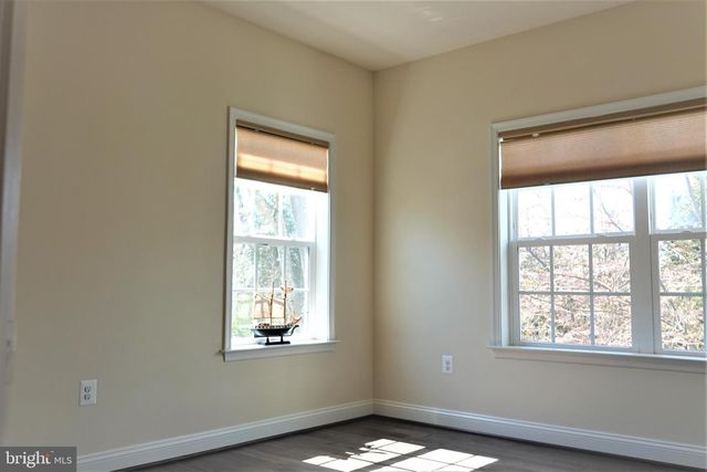 6606 PYLE RD, Bethesda, MD 20817