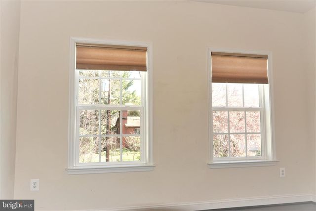 6606 PYLE RD, Bethesda, MD 20817