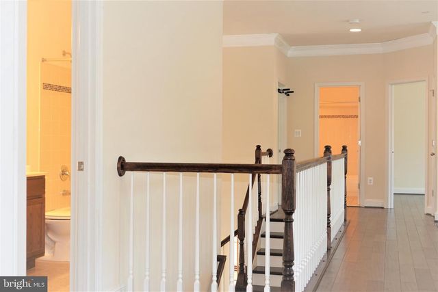 6606 PYLE RD, Bethesda, MD 20817