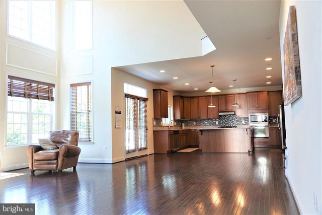 6606 PYLE RD, Bethesda, MD 20817