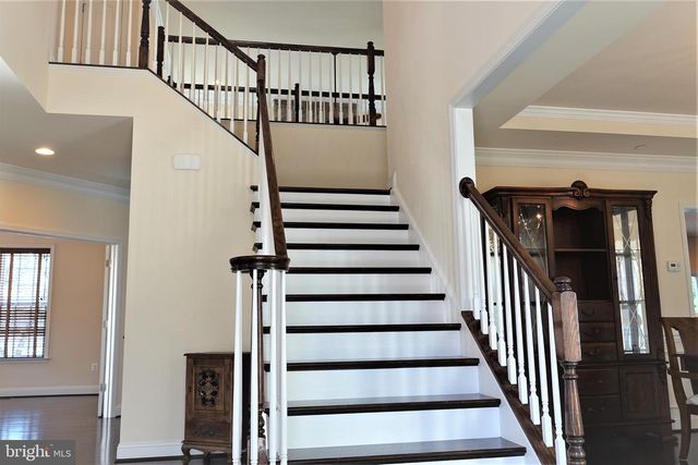 6606 PYLE RD, Bethesda, MD 20817